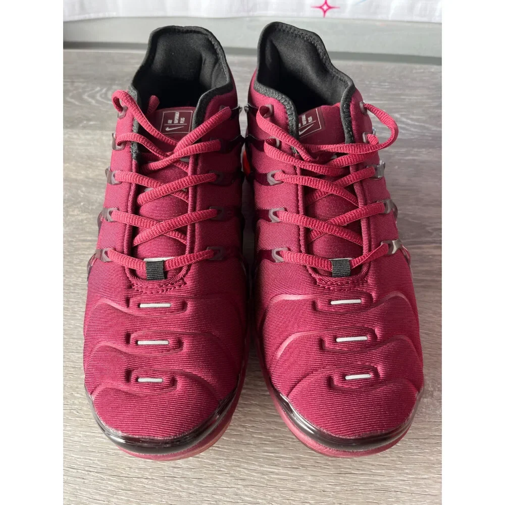 Nike Air Vapormax Plus (Size M11)